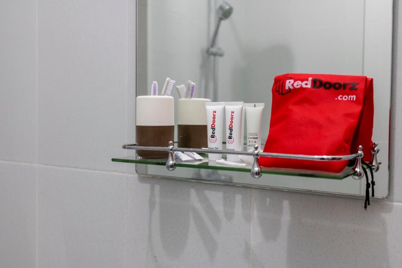Apartment Riverview Residence Jababeka Redpartner Cikarang Eksteriør bilde